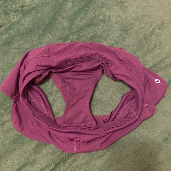 Lululemon Speed Up Shorts - Picture 5 of 5